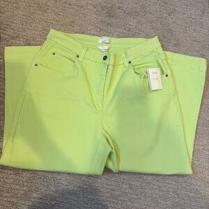 Vintage NWT Christopher & Banks Comfort Stretch Lime Green Capris - Size 14